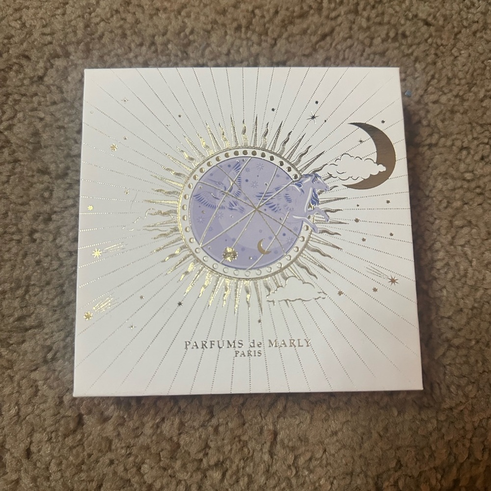 Parfums de Marly Paris Christmas Ornament